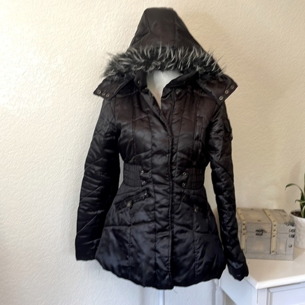 XOXO‎ BLACK HOODED PUFFER JACKET.  size M